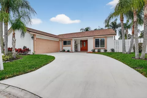 21725 Chimney Rock Park Cir, Boca Raton, FL 33428