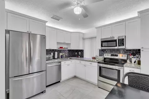 2260 Seagrape Cir, Coconut Creek, FL 33066