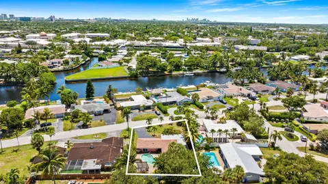261 SW 18th, Pompano Beach, FL 33060