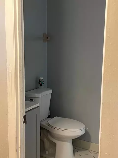 Bath - Undisclosed, Margate, FL 33063 photo 1 of 4