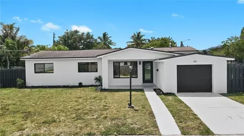 48 SE 7th St, Dania Beach, FL 33004