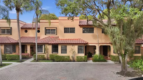 261 NE 16th Pl #305, Fort Lauderdale, FL 33305