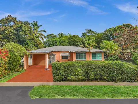 12755 NW 1st Ave, North Miami, FL 33168