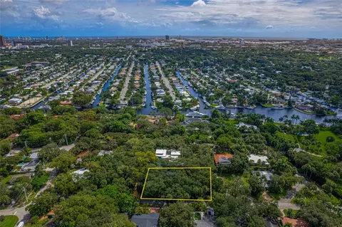 1516 SW 15th Ter, Fort Lauderdale, FL 33312