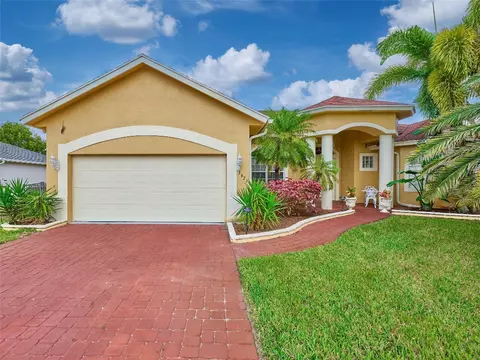 3421 SW Haines St, Port Saint Lucie, FL 34953
