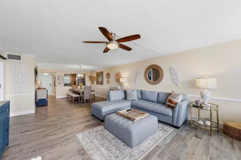 3051 NE 48th St #509, Fort Lauderdale, FL 33308