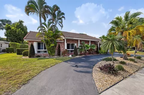 7420 SW 16th St, Plantation, FL 33317