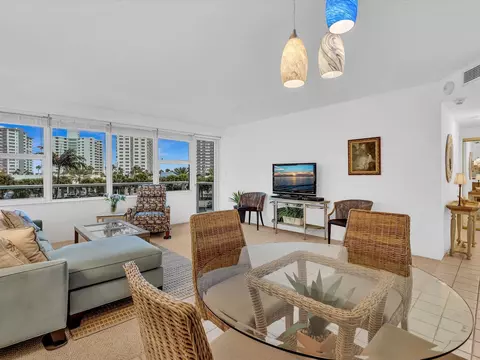 3300 NE 36th St #312A, Fort Lauderdale, FL 33308