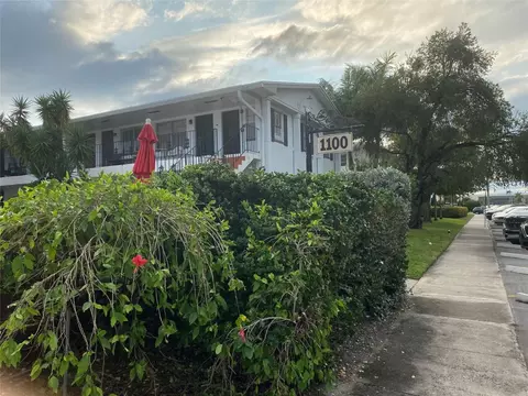 1100 Atlantic Shrs #309, Hallandale Beach, FL 33009