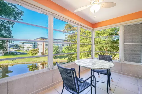2951 NW 46th Ave #310, Lauderdale Lakes, FL 33313