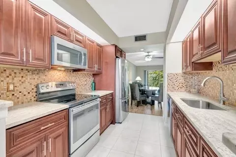 1603 Abaco Dr #G4, Coconut Creek, FL 33066