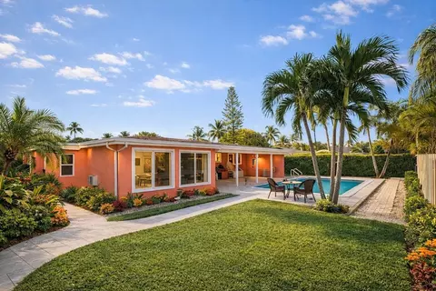 180 SW 9th Ct, Pompano Beach, FL 33060