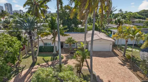 2580 SE 5th Ct, Pompano Beach, FL 33062