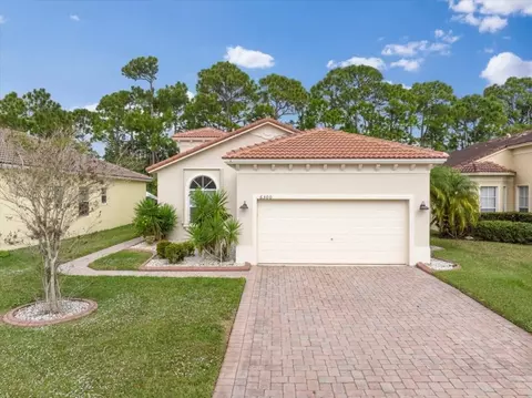 6300 Spring Lake Ter, Fort Pierce, FL 34951