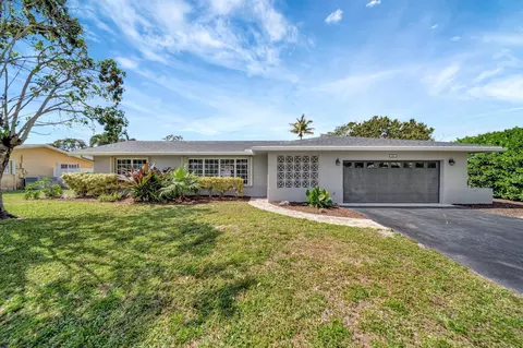 1251 SW 67th Ave, Plantation, FL 33317