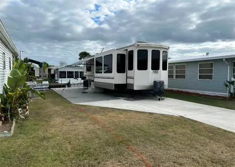 18 Shell Rd, Okeechobee, FL 34974 photo 2