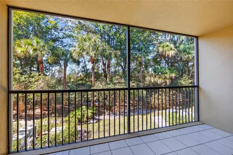 900 SW 142nd Ave #213L, Pembroke Pines, FL 33027