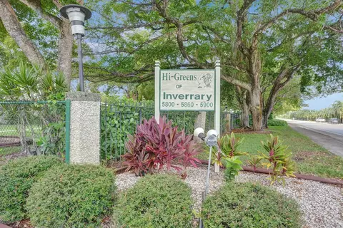 5900 NW 44th St #505, Lauderhill, FL 33319