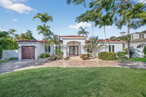 2317 NE 12th St, Fort Lauderdale, FL 33304