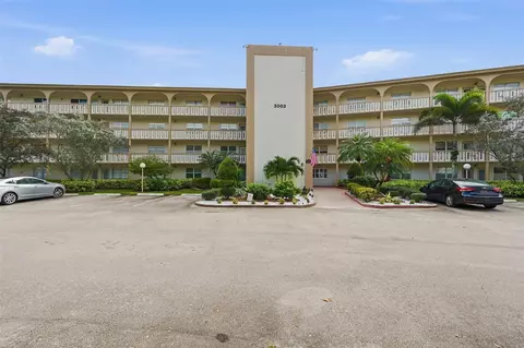 3003 Portofino Isle #B2, Coconut Creek, FL 33066