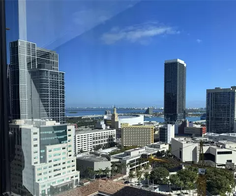 225 N Miami Ave #2507, Miami, FL 33128