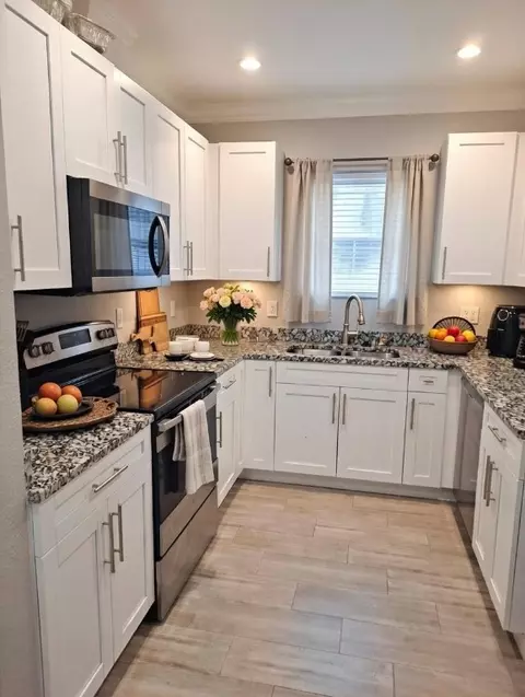 1635 W 15th St, Riviera Beach, FL 33404
