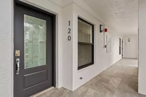 1629 Riverview Rd #120, Deerfield Beach, FL 33441