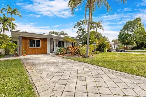1812 SW 9th Ave, Fort Lauderdale, FL 33315