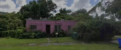 660 NW 43rd St, Miami, FL 33127