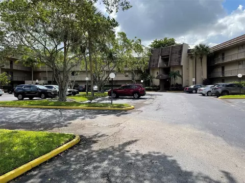 9200 Lime Bay Blvd #209, Tamarac, FL 33321