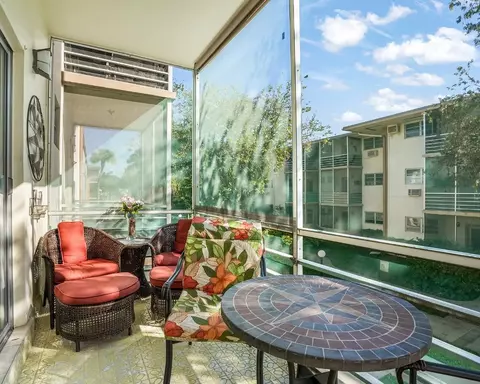 16750 NE 14th Ave #212, Miami, FL 33162