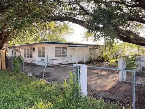6309 Hayes St, Hollywood, FL 33024