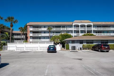 1965 SE 5th Ct #104, Pompano Beach, FL 33060