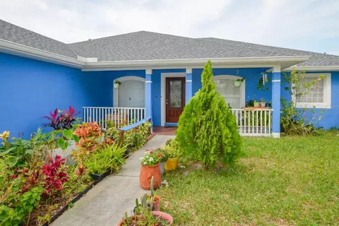 117 NE Jettie Ter, Port Saint Lucie, FL 34983