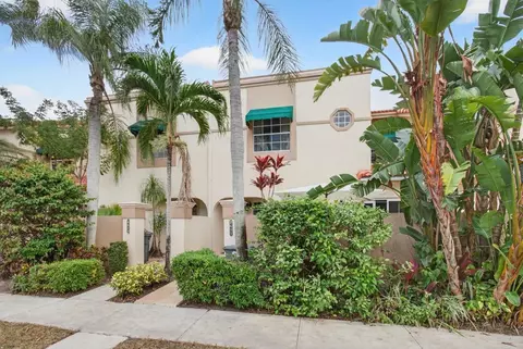 6621 Via Regina #6621, Boca Raton, FL 33433