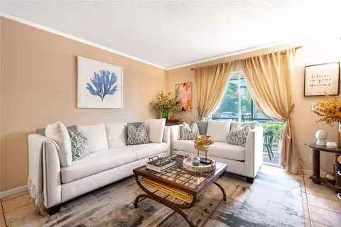 253 S Cypress Rd #202, Pompano Beach, FL 33060