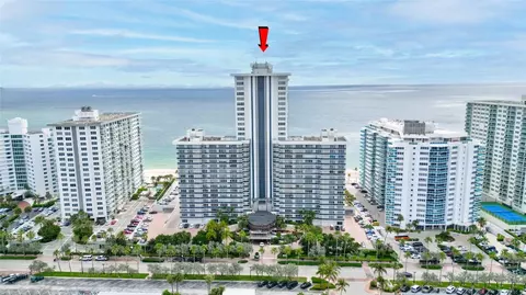 3500 Galt Ocean Dr #909, Fort Lauderdale, FL 33308