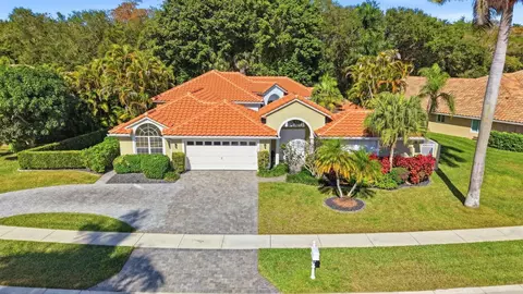 19149 Cloister Lake Ln, Boca Raton, FL 33498