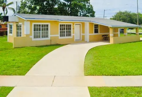3401 NW 5th Pl, Lauderhill, FL 33311