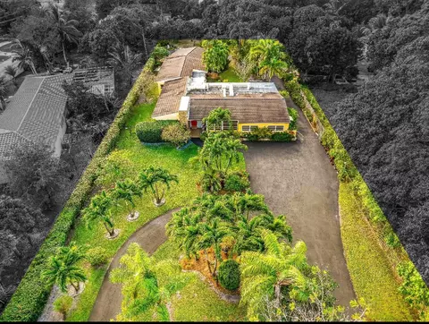 13920 N Miami Ave, Miami, FL 33168