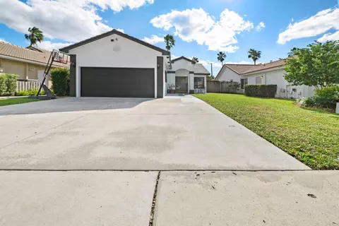 12440 SW 7th, Davie, FL 33325