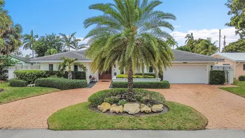 4221 NE 26th, Lighthouse Point, FL 33064