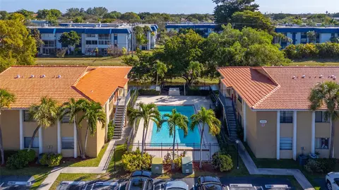 2661 Riverside Dr #2, Coral Springs, FL 33065