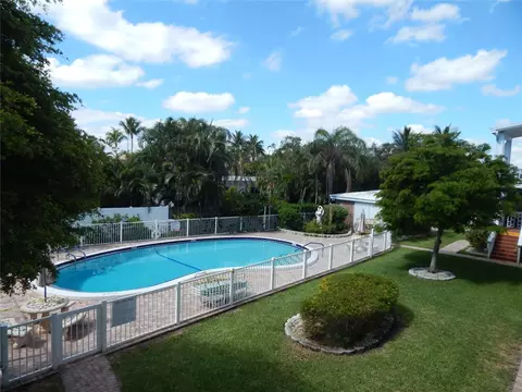 224 Hibiscus Ave #250, Lauderdale By The Sea, FL 33308