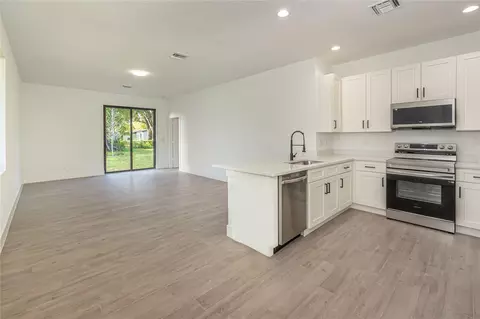 1605 N 23rd St, Fort Pierce, FL 34950