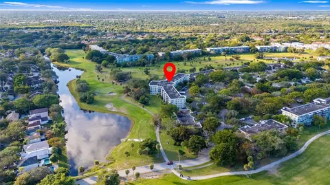 821 Cypress #304, Pompano Beach, FL 33069