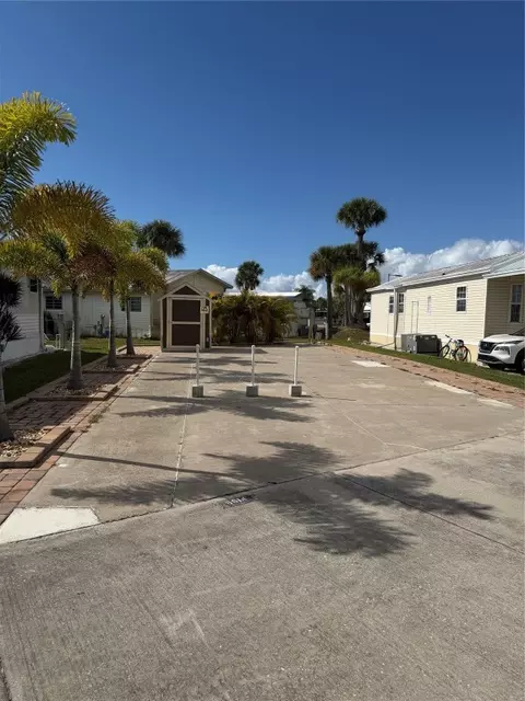 6614 SE 53rd Ln, Okeechobee, FL 34974