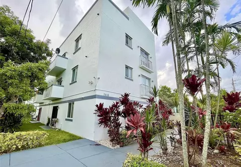 7516 NE 1st Ave #302, Miami, FL 33138