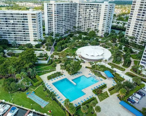 500 Three Islands Blvd #213, Hallandale Beach, FL 33009