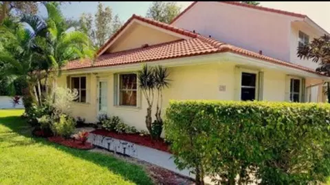 6298 Walk, Boca Raton, FL 33433